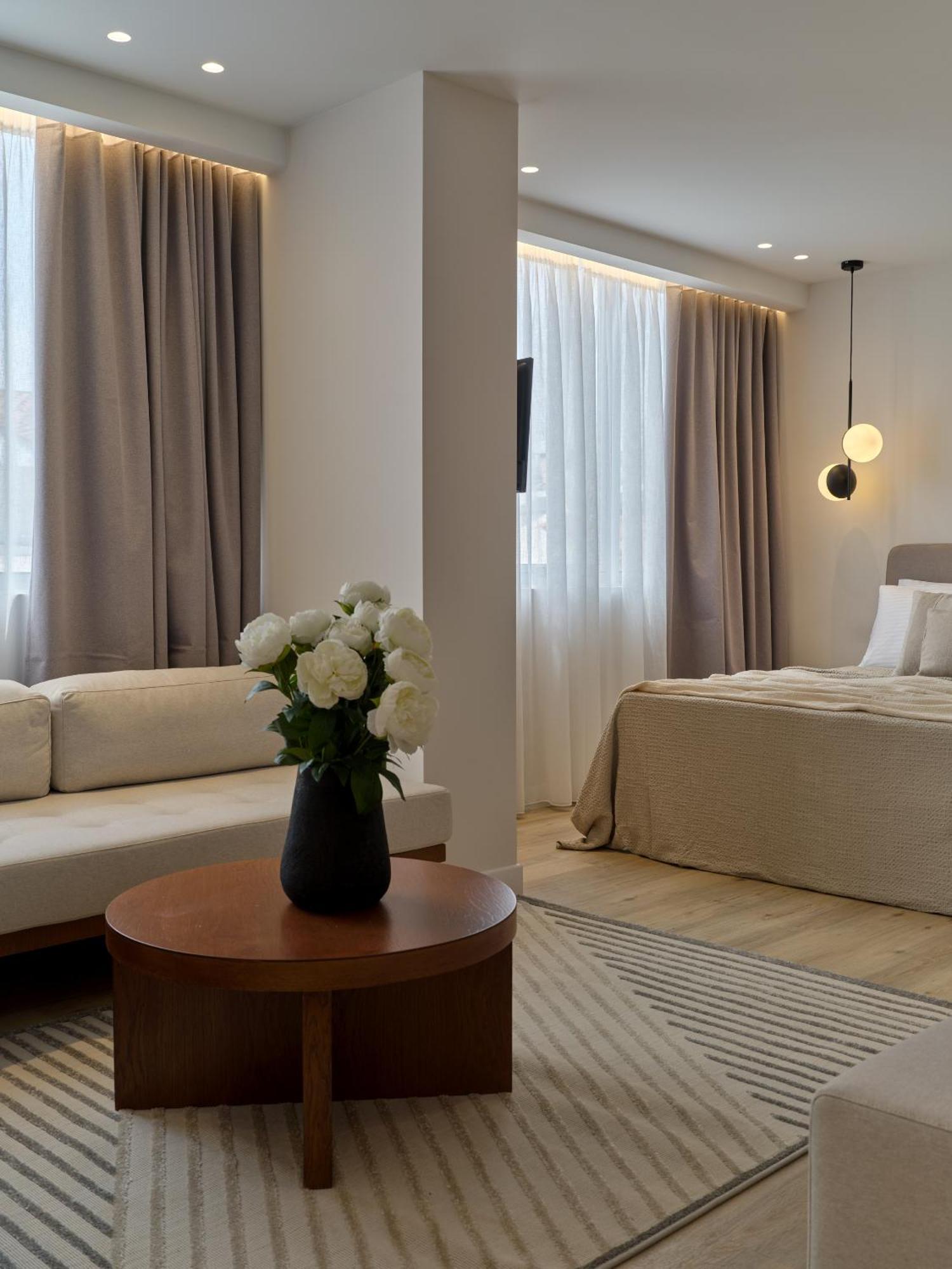 Haya Athens Loftie Suites Exteriér fotografie