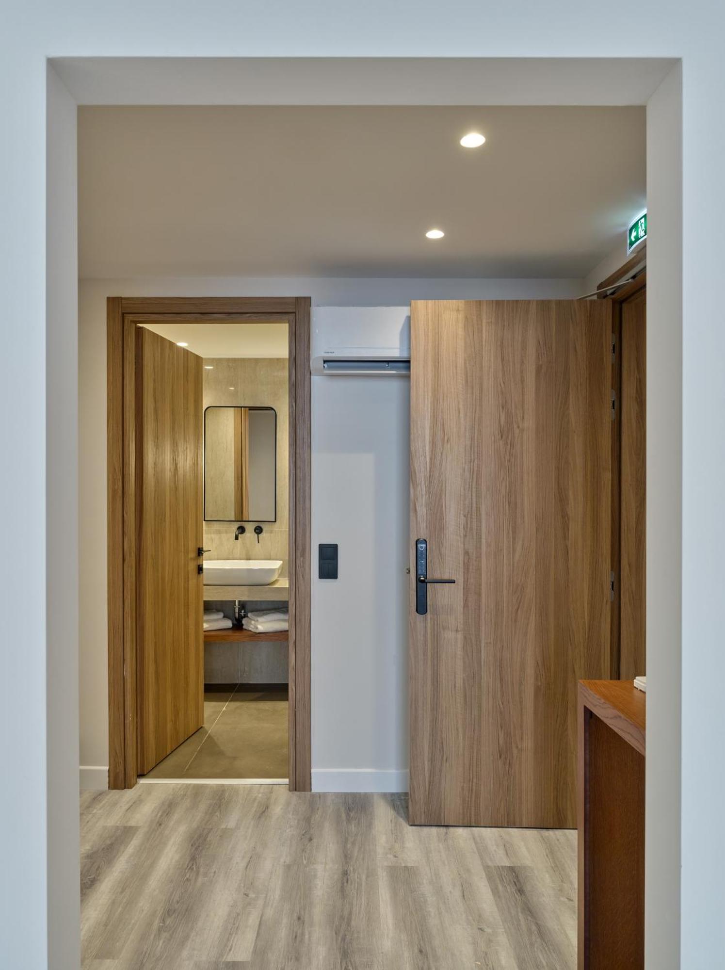 Haya Athens Loftie Suites Exteriér fotografie